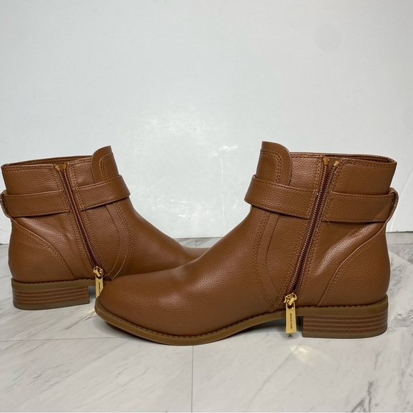 Michael Kors Jilly Brown Pebbled Faux Leather Bootie 9 1/2 M - Picture 6 of 14